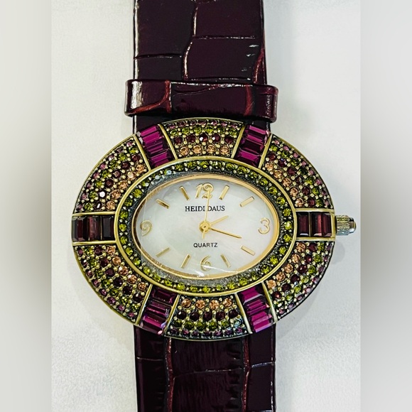 Heidi Daus Amethyst & Peridot Swarovski Crystals Quartz Oval watch unworn - Picture 1 of 10
